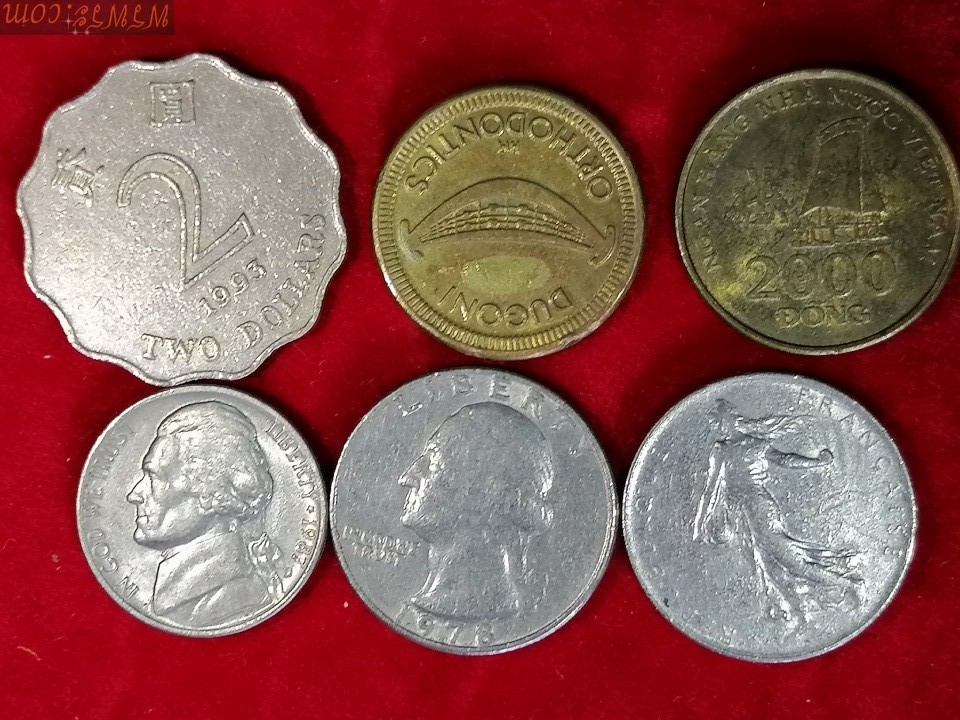 เหรียญ​ ต่างประเทศ​6เหรียญ​
