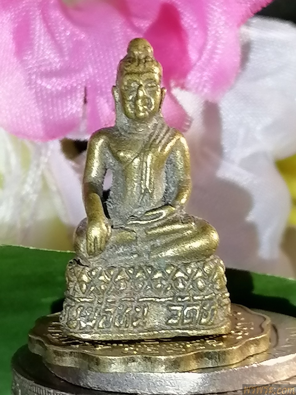 หลววพ่อหิน​ วัดท่าข้าง