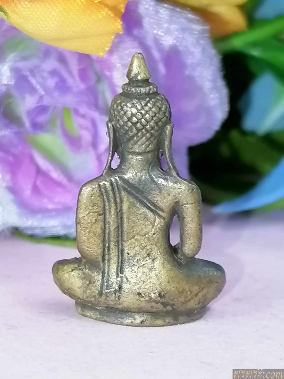 พระยอดธง เนื้อสำริด