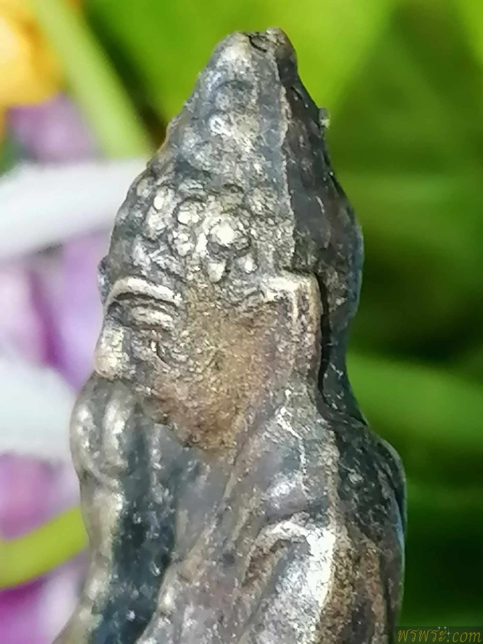 พระกริ่ง เนื้อสำริดเงิน กริ่งดัง ก่อนปี2500//หล่อแบบโบราณ พิมพ์ประกบข้าง ร่องรอยชัดเจน ยุค ก่อน2500
