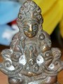 พระอวโลกิเต​ศวร​ เนื้อทองเหลือง​ ตัน