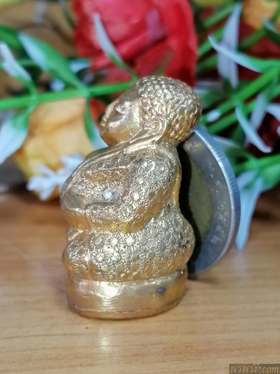 กริ่ง พระสังกัจจายน์ จีวรลายดอกทานตะวัน ใต้ฐาน จ..ป.ร.เนื้อสัมริดสีทอง กริ่งดัง