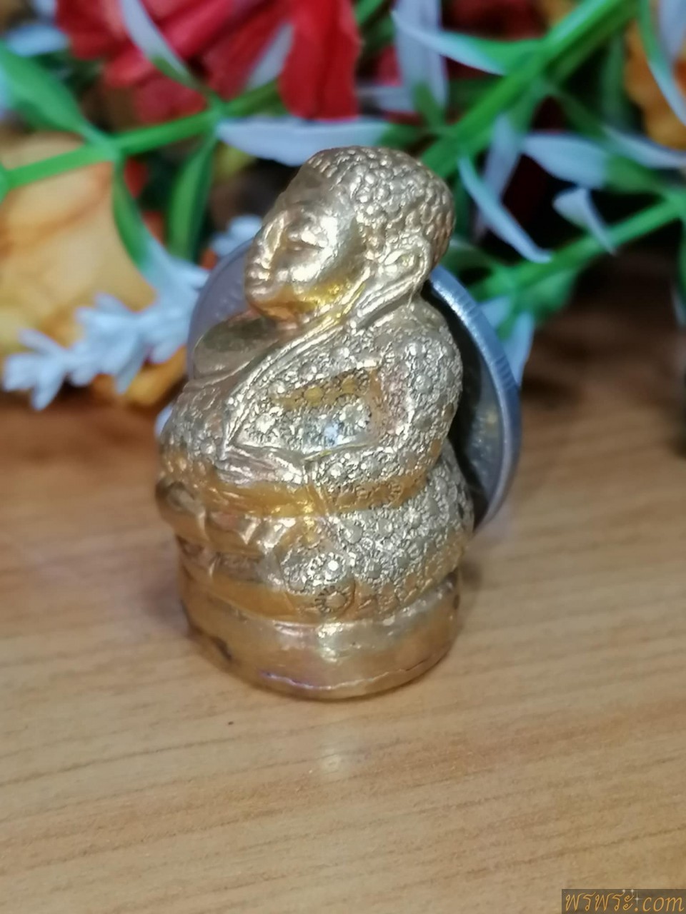 กริ่ง พระสังกัจจายน์ จีวรลายดอกทานตะวัน ใต้ฐาน จ..ป.ร.เนื้อสัมริดสีทอง กริ่งดัง