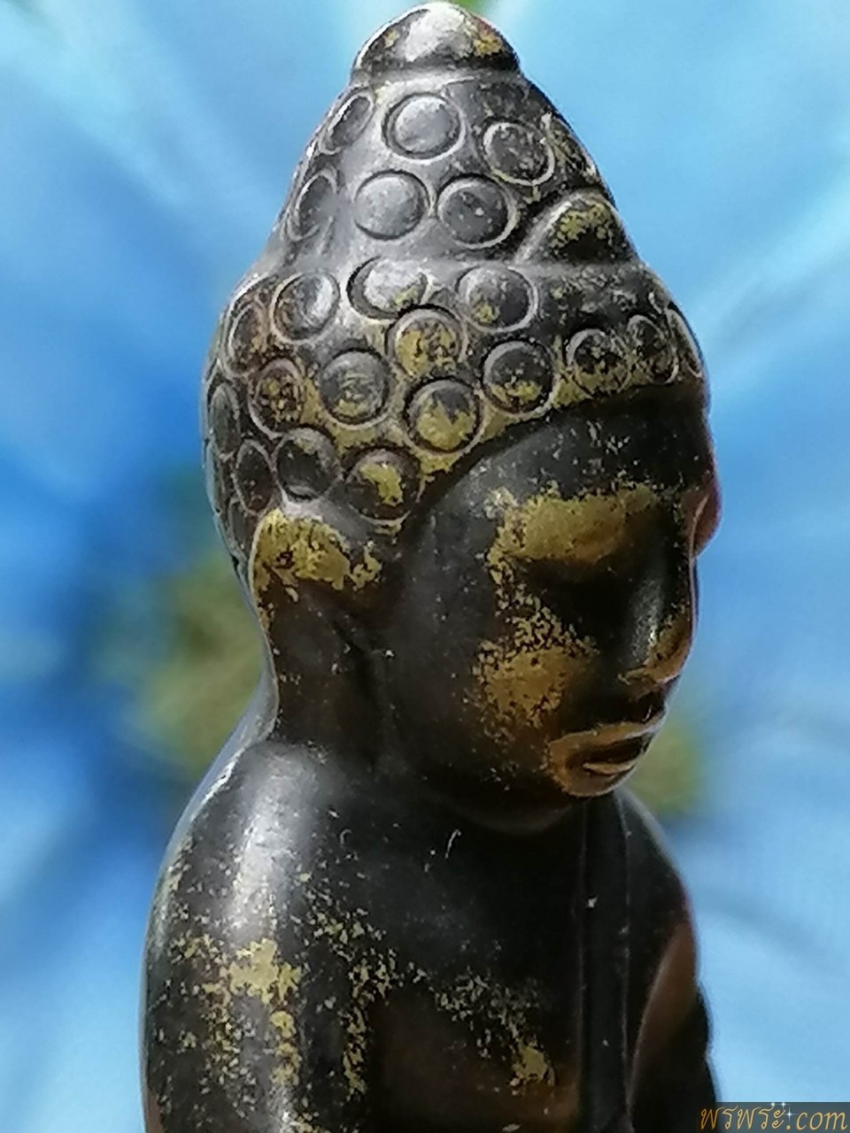 โชว์ วทพ//พระกริ่งปวเรศ เนื้อสัมฤทธิ์ กริ่งดัง สูง4.5ซม.// พบ1องค์ ณ.วันที่04/11/2566//ยังไม่มีชื่อพิมพ์