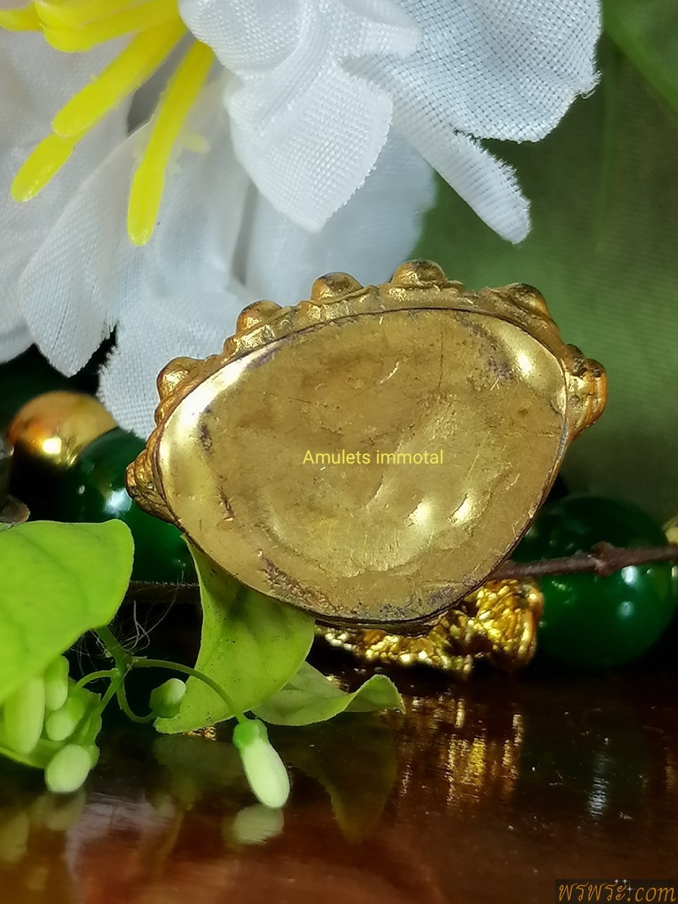 พระโชว์//พระกริ่งปวเรศ ประภามลฑล หลังรูป มังกรทอง เปียกทองคำแท้ 6.20%+-AU/GOLDกริ่งดัง โค๊ตนูน โค๊ตหยดน้ำ/2โค๊ต สำหรับคนพิเศษ /พบ1องค์ เมื่อวันที่ 28/12/2561 องค์1เดียว /ขนาด24*48หนา20มม