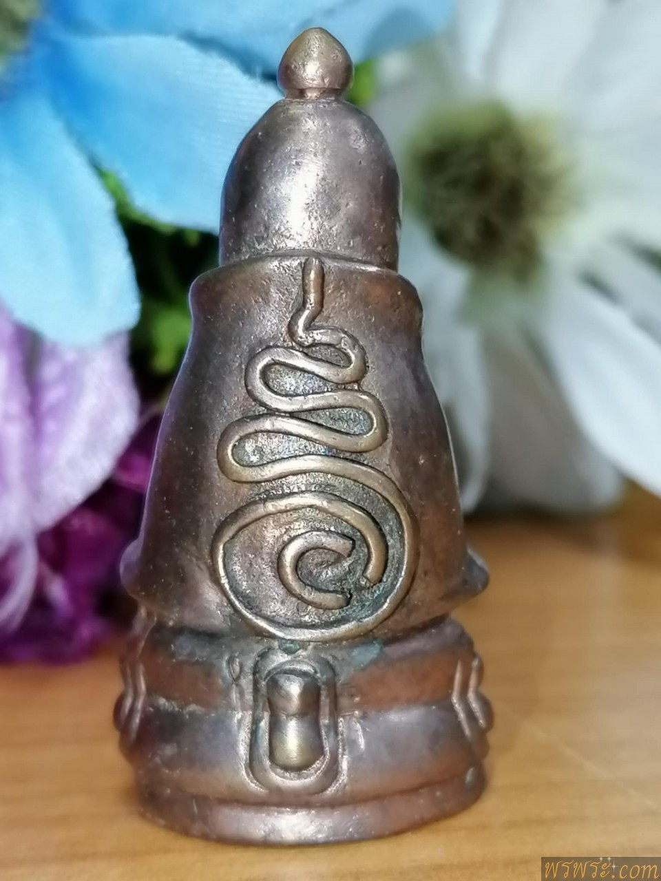 พระกริ่งปวเรศ ห่มคลุม หลังยันต์ เนื้อสำริด กริ่งดัง