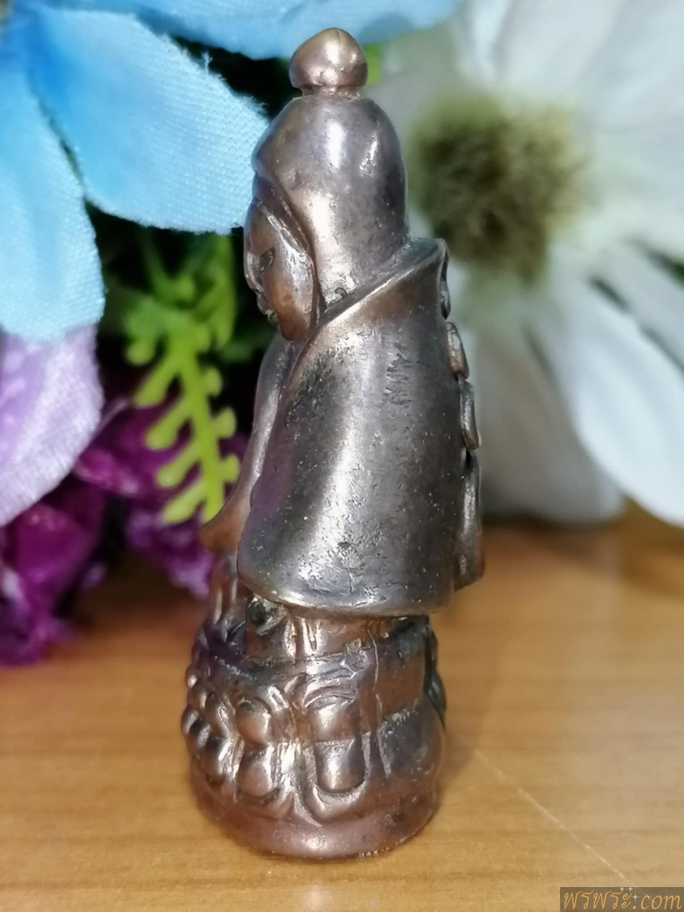 พระกริ่งปวเรศ ห่มคลุม หลังยันต์ เนื้อสำริด กริ่งดัง