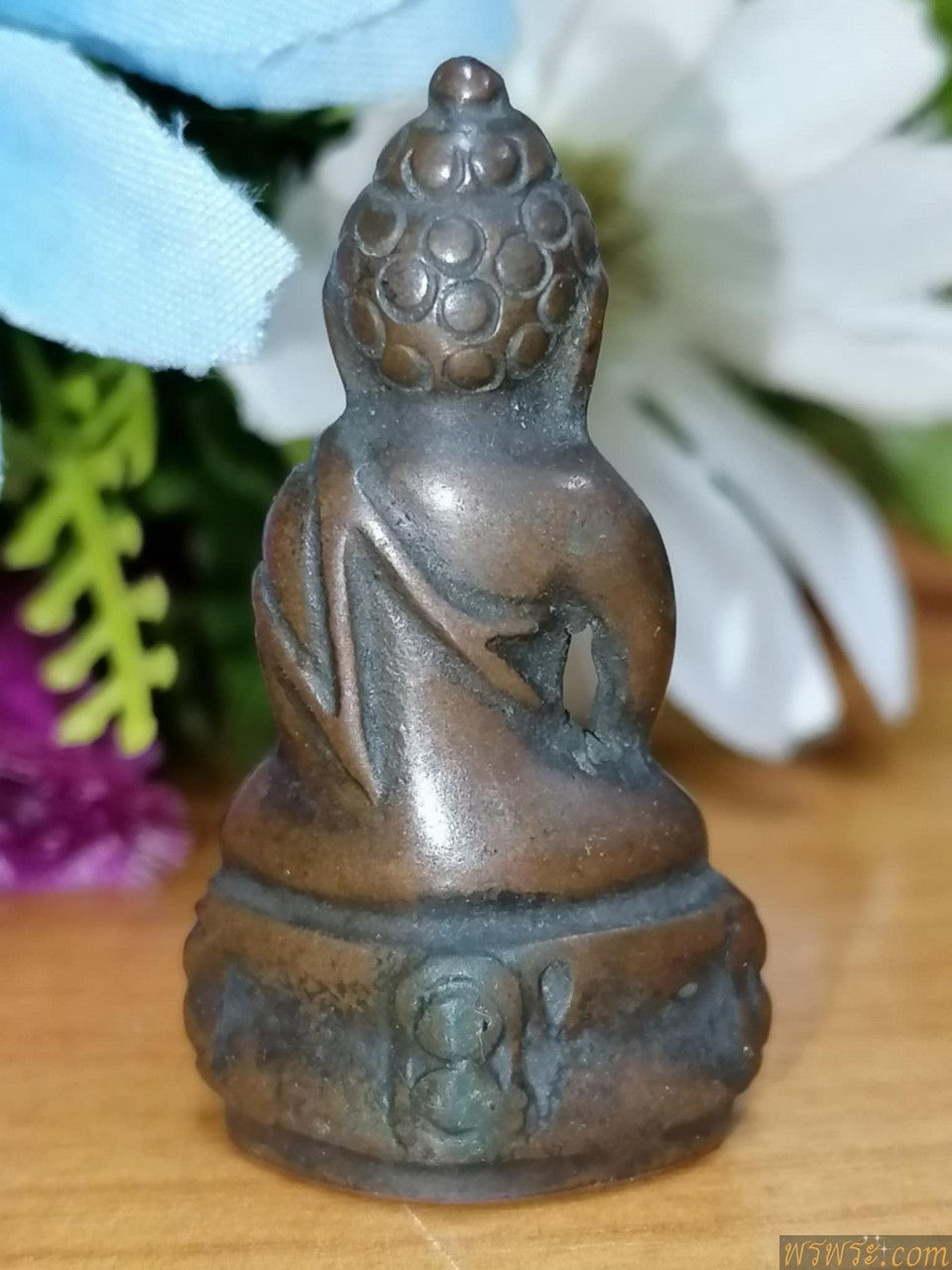 พระกริ่งปวเรศ เนื้อสำริด กริ่งดัง พิมพ์หายาก