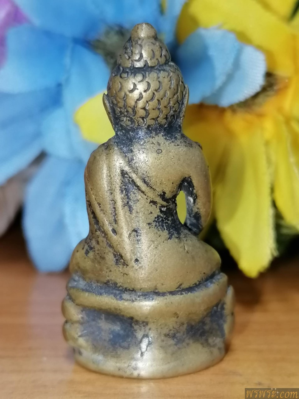 พระกริ่งปวเรศ เนื้อสำริด กริ่งดัง พิมพ์หายาก