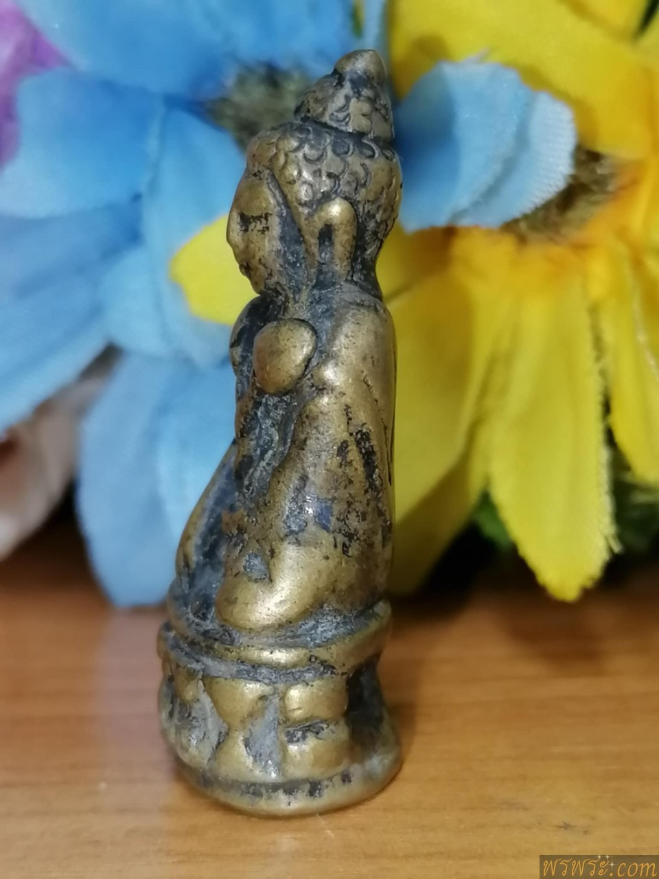 พระกริ่งปวเรศ เนื้อสำริด กริ่งดัง พิมพ์หายาก