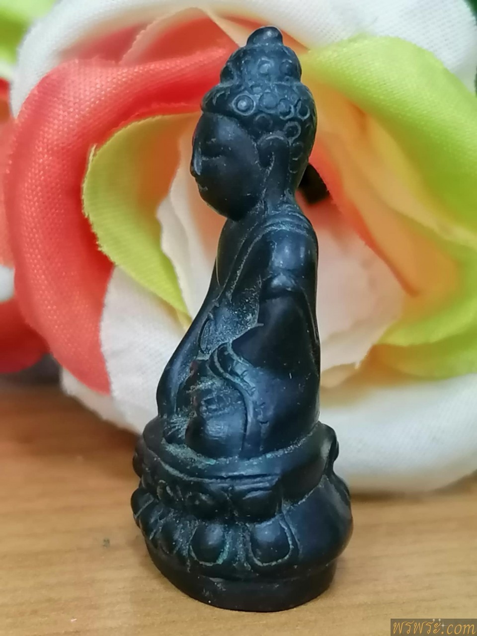 พระกริ่งปวเรศ เนื้อสำริด กริ่งดัง