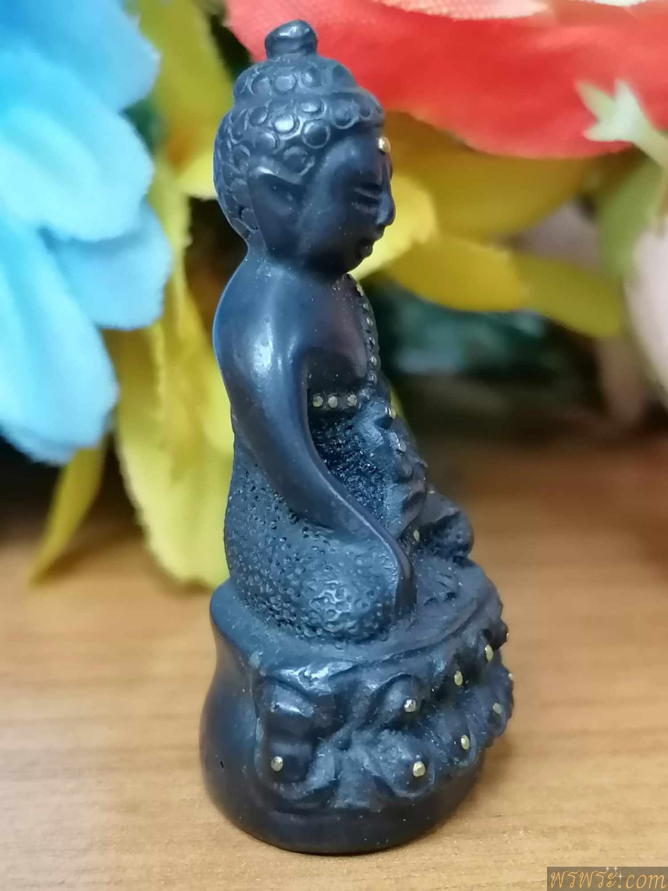 พระกริ่งปวเรศ หมุดทอง ใต้ฐาน มีจารย์ เนื้อสำริด กริ่งดัง