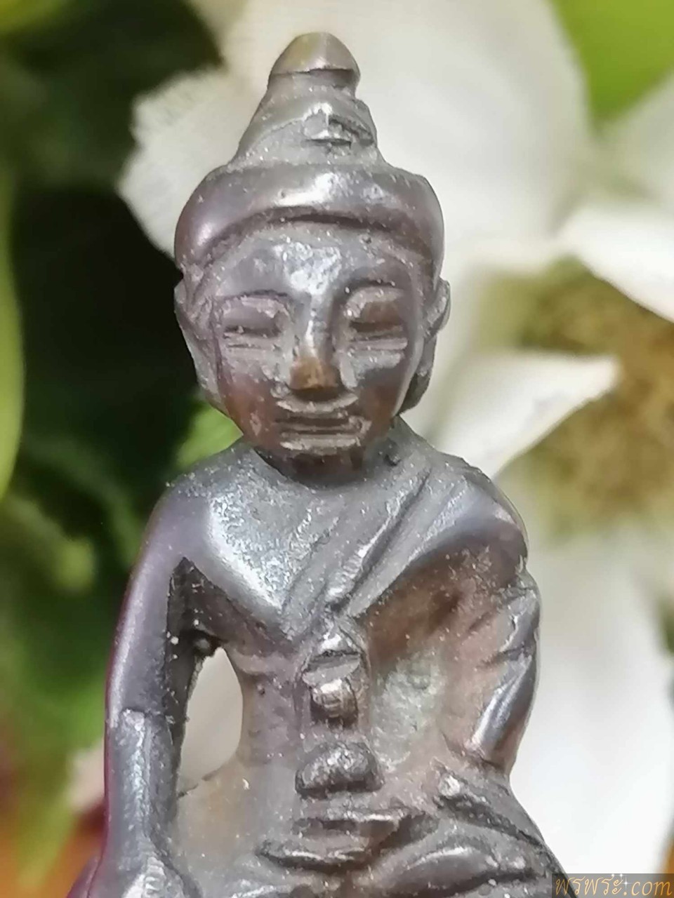 พระกริ่ง เนื้อสำริด