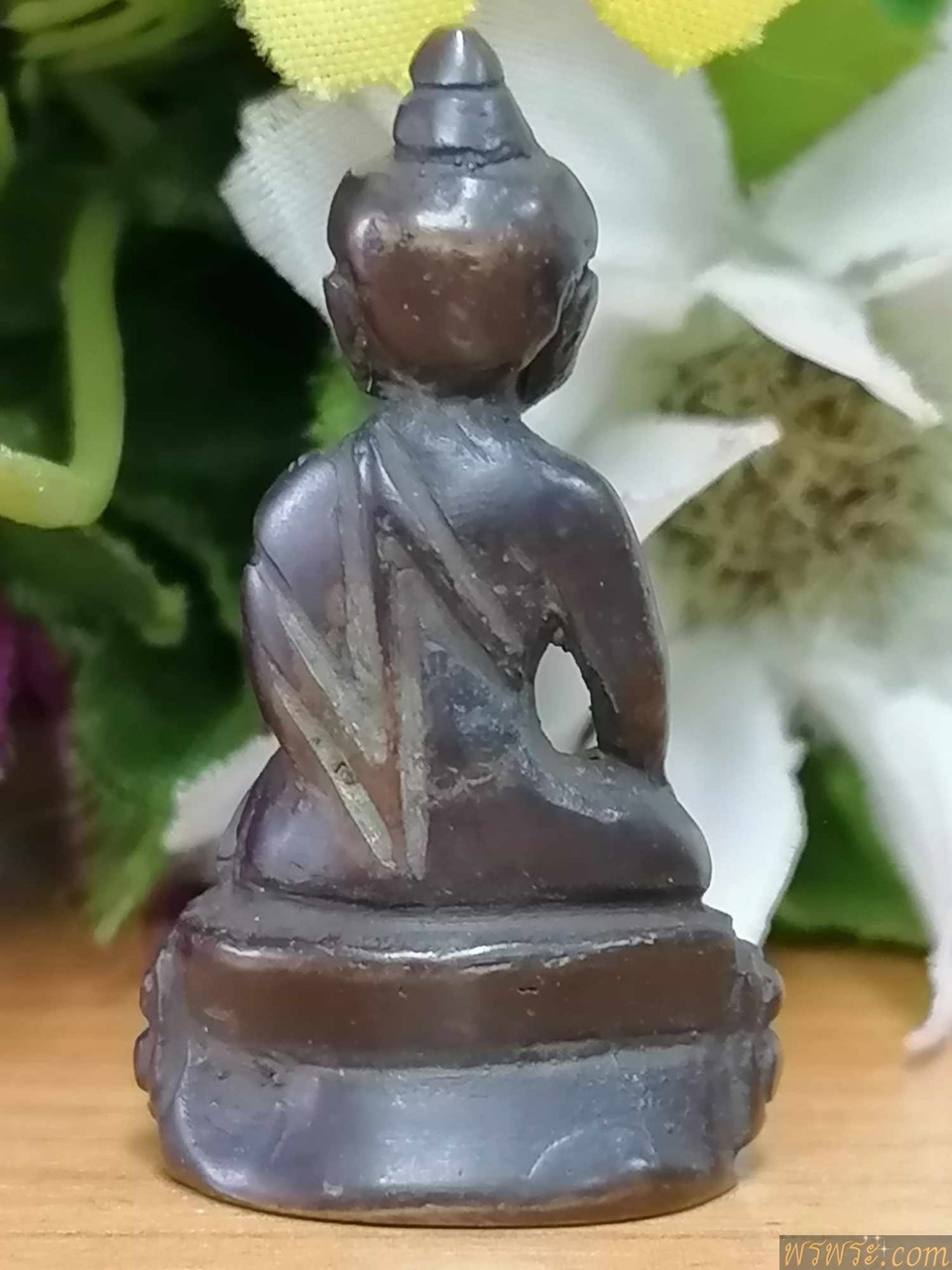 พระกริ่ง เนื้อสำริด