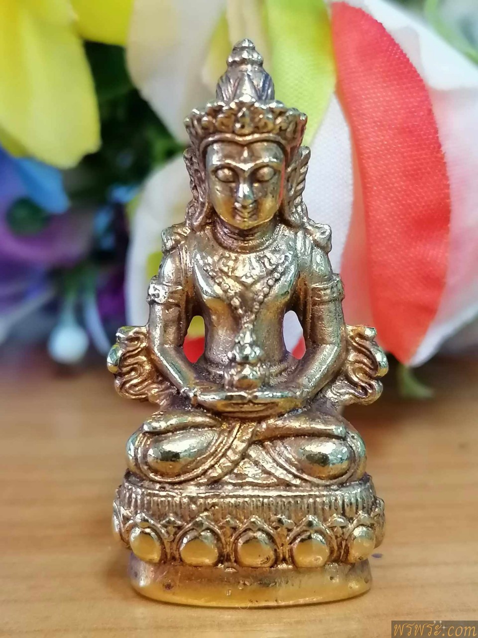 พระกริ่ง อวโลกิเตศวร ตอกภาษาจีน4คำ มงคล เนื้อสำริด สีทอง กริ่งดัง