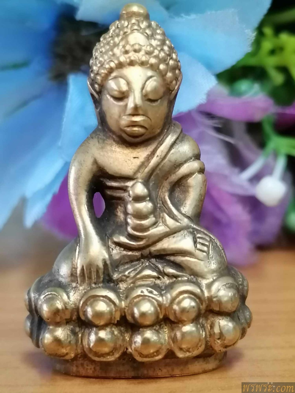 พระกริ่งปวเรศ เนื้อสำริด กริ่งดัง โค๊ตพิมพ์พิเศษ