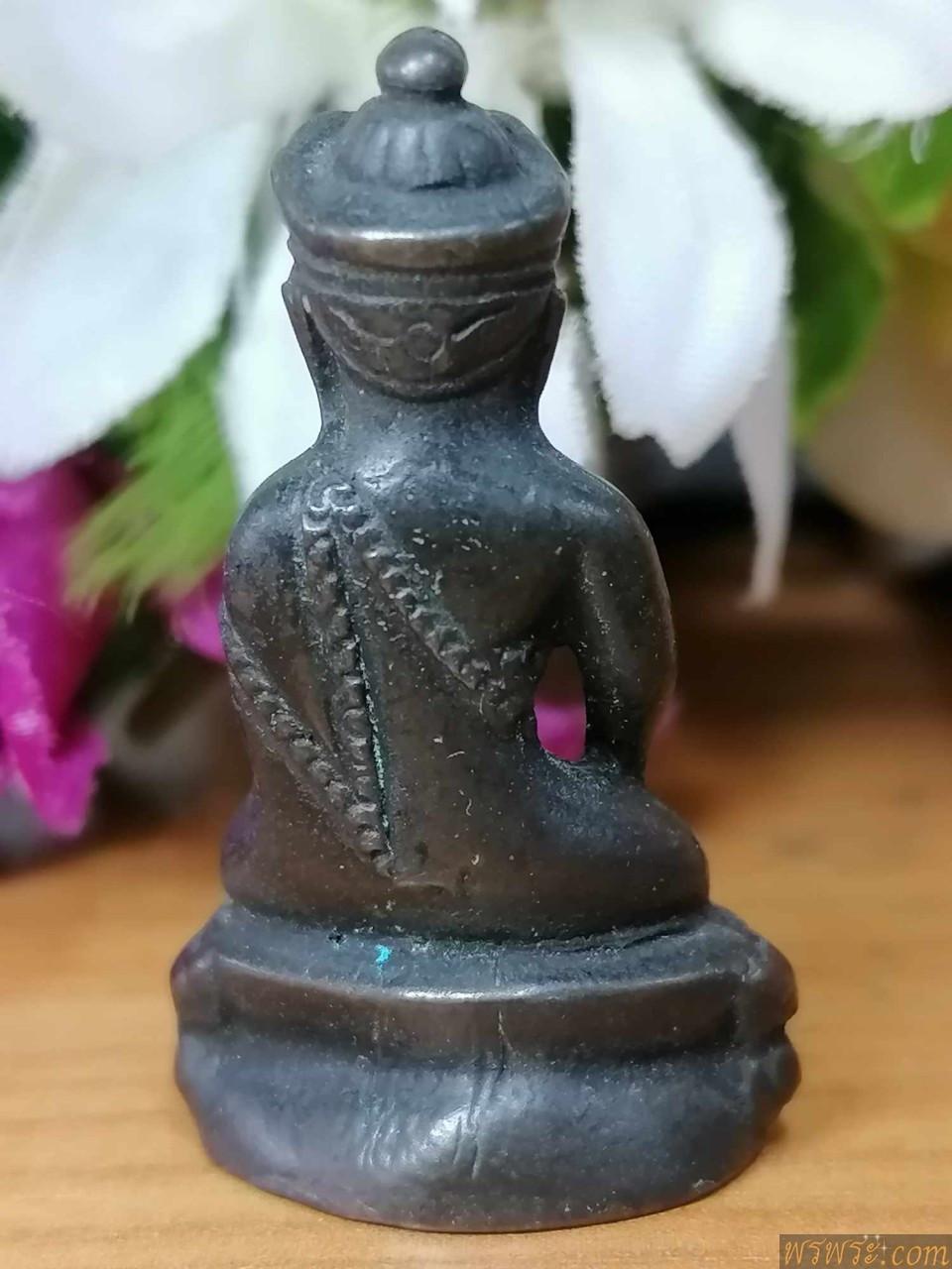 พระกริ่ง ปวเรษ ทรงจีน เนื้อสำริด กริ่งดัง