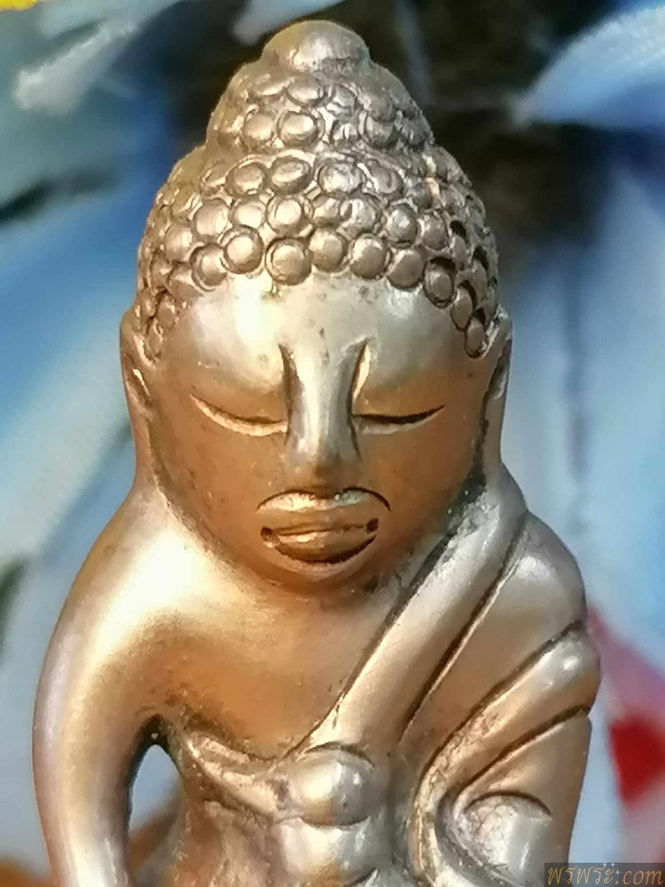 พระกริ่งปวเรศ พิมพ์โค๊ตพิเศษ เนื้อสำริด กริ่งดัง