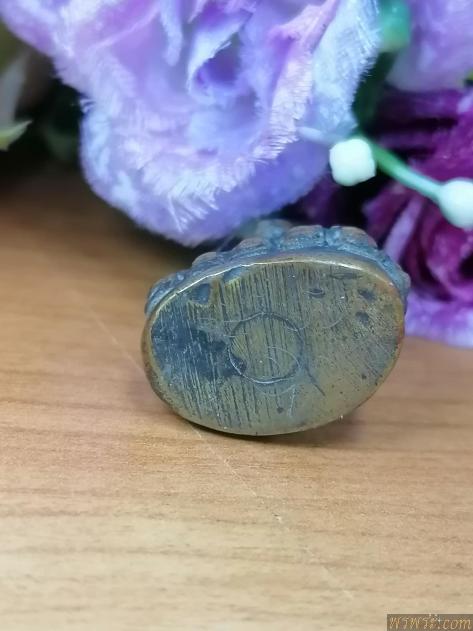 พระกริ่งปวเรศ พิมพ์ซ้อน เนื้อสำริด กริ่งดัง