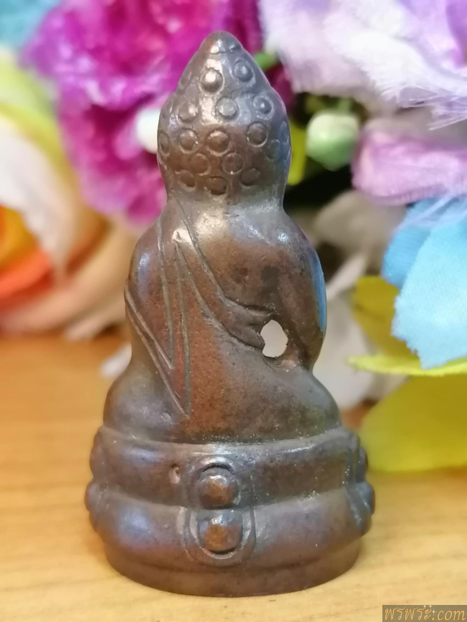 พระกริ่งปวเรศ เนื้อสำริด กริ่งดัง