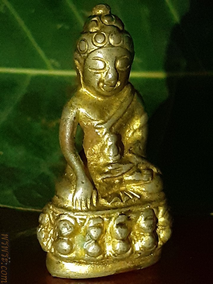 ส่ง กทม/พระกริ่งปวเรศ เนื้อสัมฤทธิ์เงิน เปียกทอง ยังไม่มีชื่อพิมพ์..กริ่งดัง ก้นอุดผง