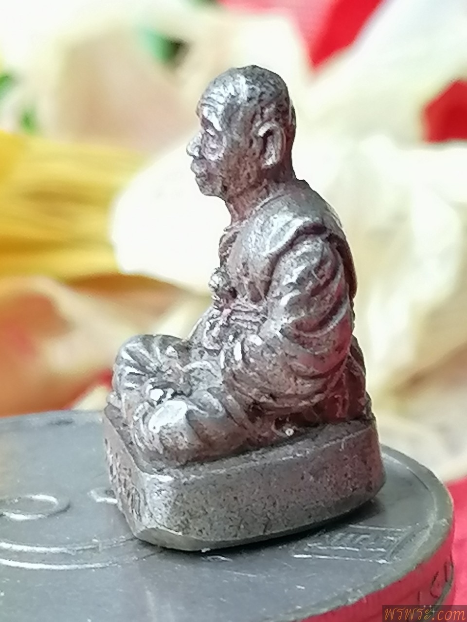 หลวงพ่อสอน