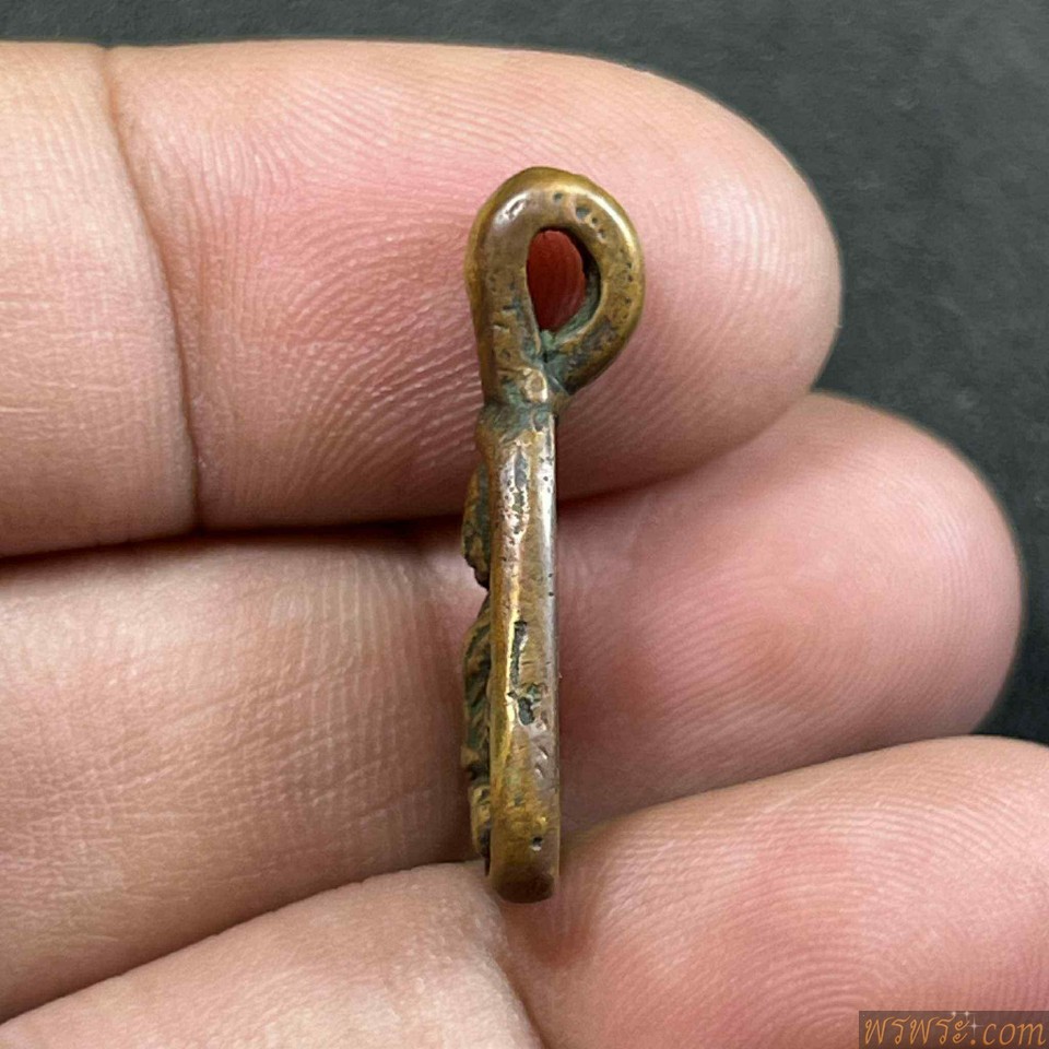 เหรียญจอบเล็ก หลวงพ่อเงิน