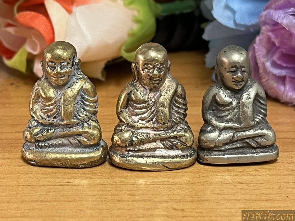 หลวงพ่อเงิน 3องค์