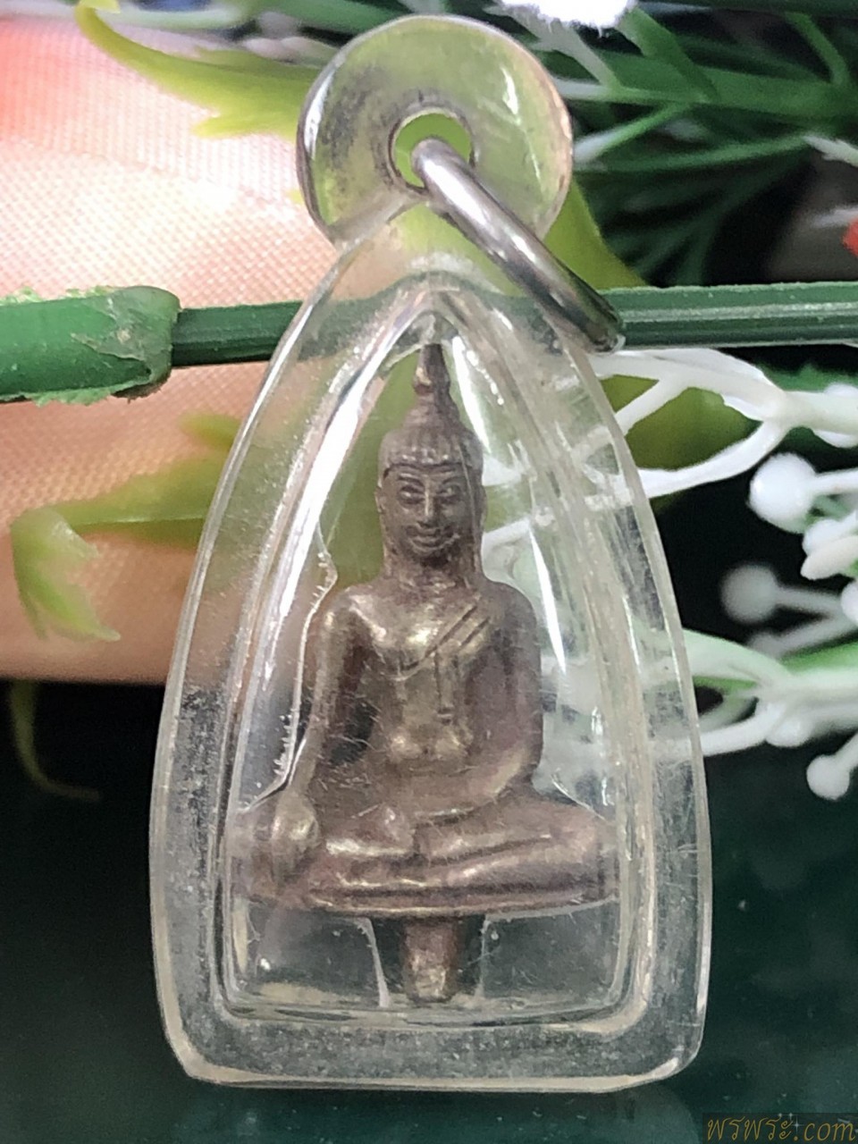  พระยอดธงกรุวัดเสม็ดงาม จันทบุรี เนื้อเงิน พิมพ์เล็ก  เลี่ยม