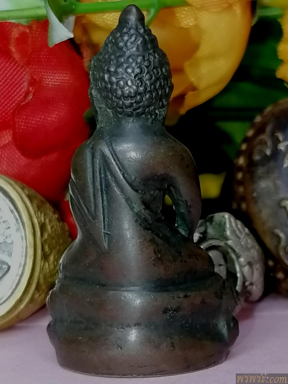 พระกริ่งปวเรศ เนื้อสำริด นวะ จารย์ใต้ฐาน กริ่งดัง ก่อนปี2500