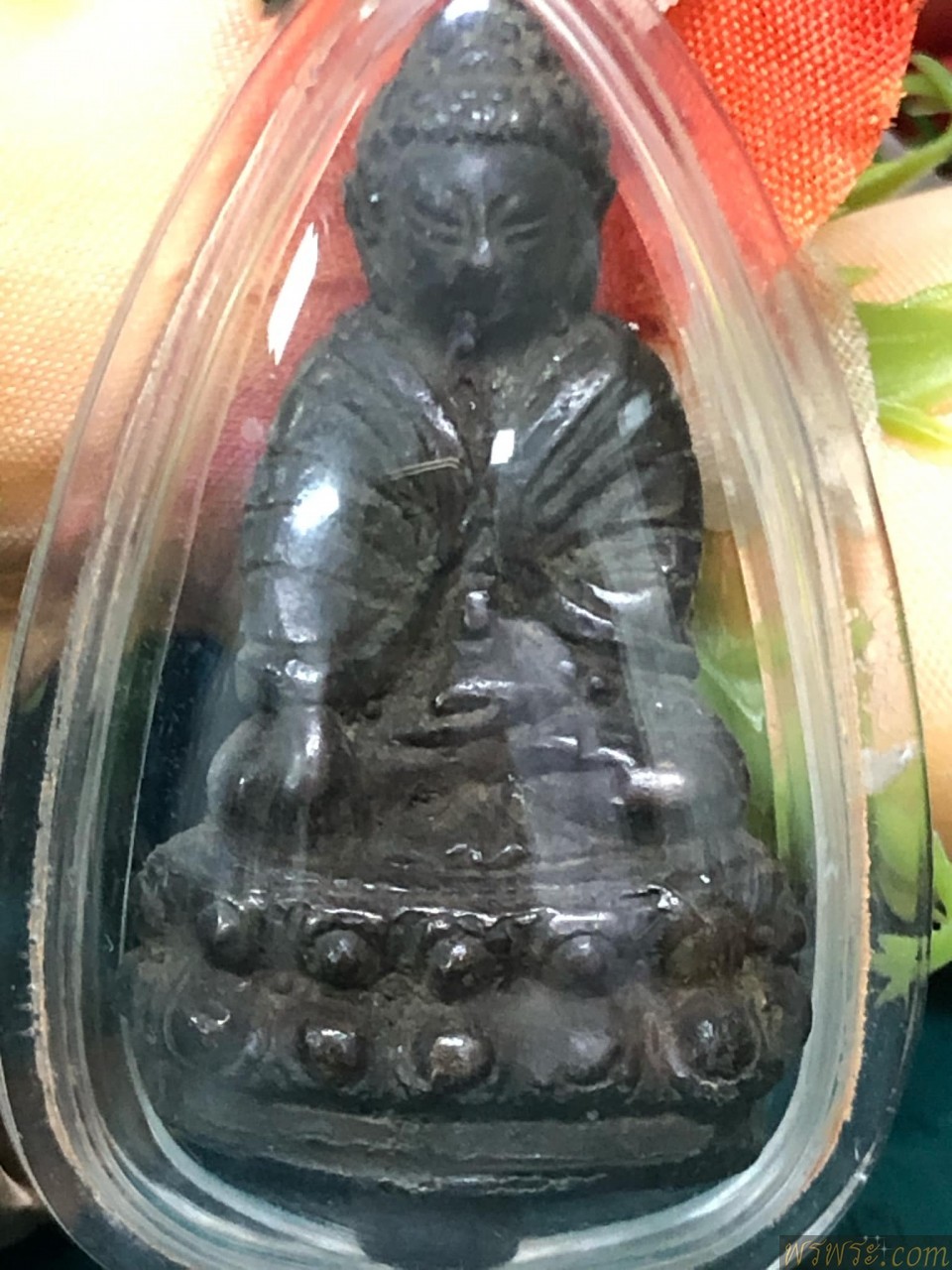 พระกริ่ง ห่มคลุม มีแกน เนื้อโลหะ หล่อตัน ก่อนปี2500
