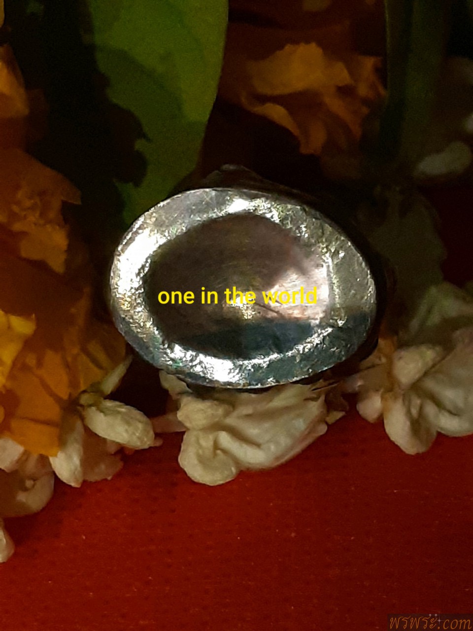 SHOW//โชว์//Phra Kring Pawaret 1866 A.D., silver material 96.30%+- Pim Somboon Poonsuk, prototype, ringing ring / Unalom hammered, 2-layer coat (with filling) decorated with 2 layers of lotus, found 1 amulet date 13/02/21พระกริ่งปวเรศ พ.ศ.๒๔๐๙เนื้อเงิน96.30%+- พิมพ์สมบูรณ์พูนสุข ต้นแบบ กริ่งดัง /ตอกอุณาโลม โค๊ตแบบ2ชั้น(แบบโค๊ตมีไส้) แต่งบัว2ชั้น พบ1องค์ ณ.วันที่13/02/2564