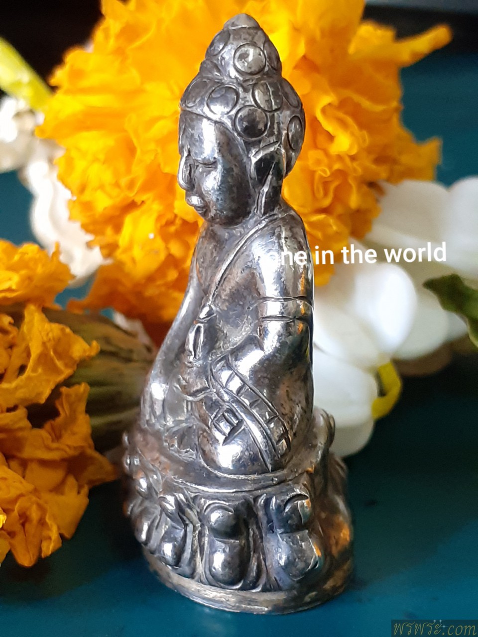 Show//Phra Kring Pawaret 1866 material (silver) 96.30%+-โชว์//พระกริ่งปวเรศ พ.ศ.๒๔๐๙เนื้อ(เงิน)96.30%+- พิมพ์ กริ่งดัง /ตอกอุณาโลม โค๊ตแบบ2ชั้น(แบบโค๊ตมีไส้) แต่งบัว2ชั้น พบ1องค์ ณ.วันที่13/02/2564
