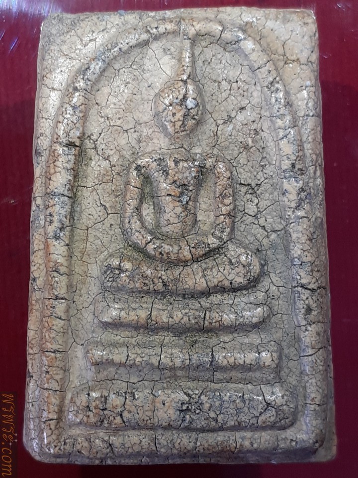 ส่ง จ.พิษณุโลก/พระสมเด็จ หนา แตกลาย หยดน้ำยา หาอายุพระโดยประมาณ ขนาด26x37มม หนา10+1+1มม