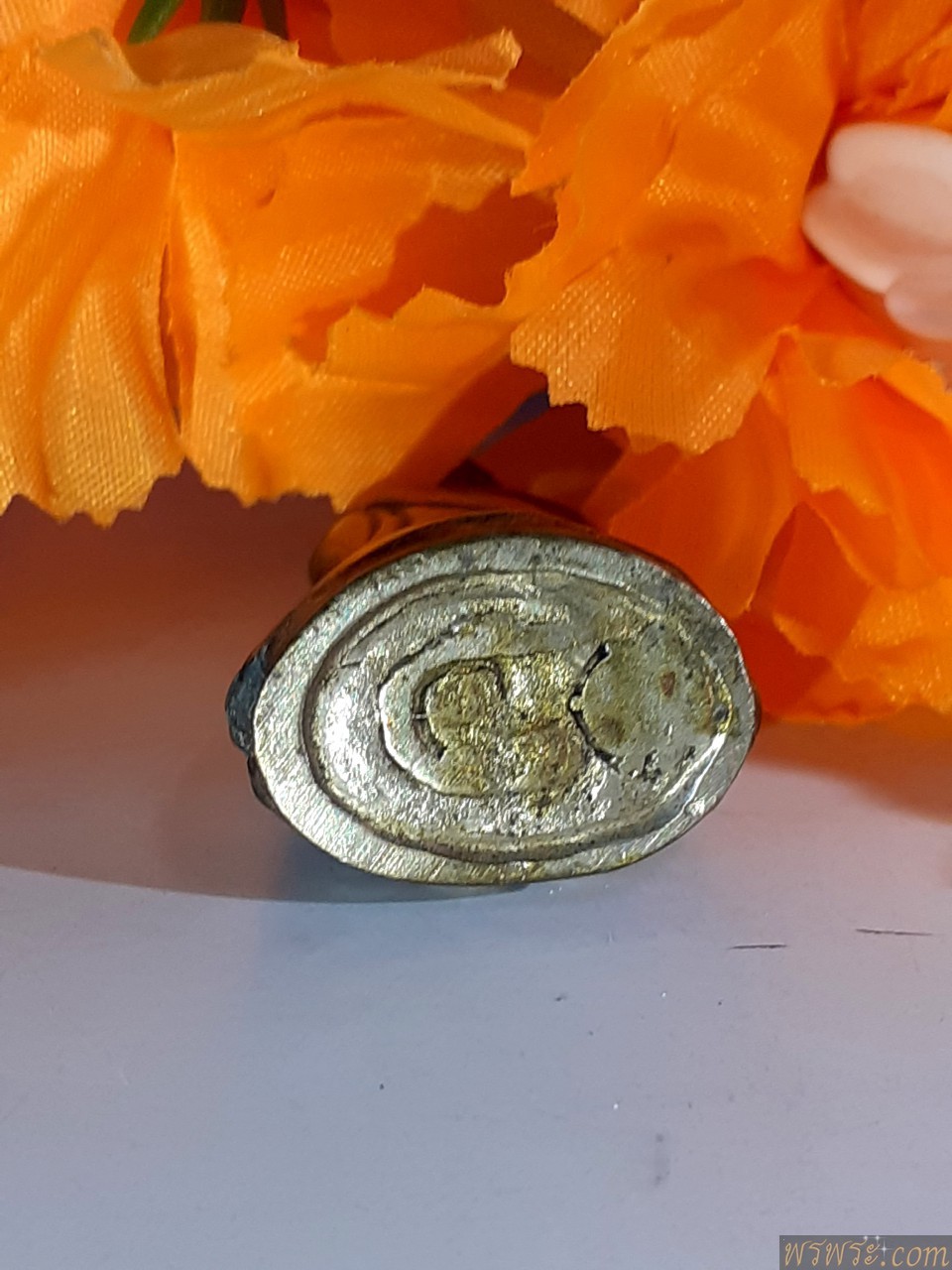 Ring amulet under the base, ringingพระกริ่ง ใต้ฐานอุต กริ่งดัง