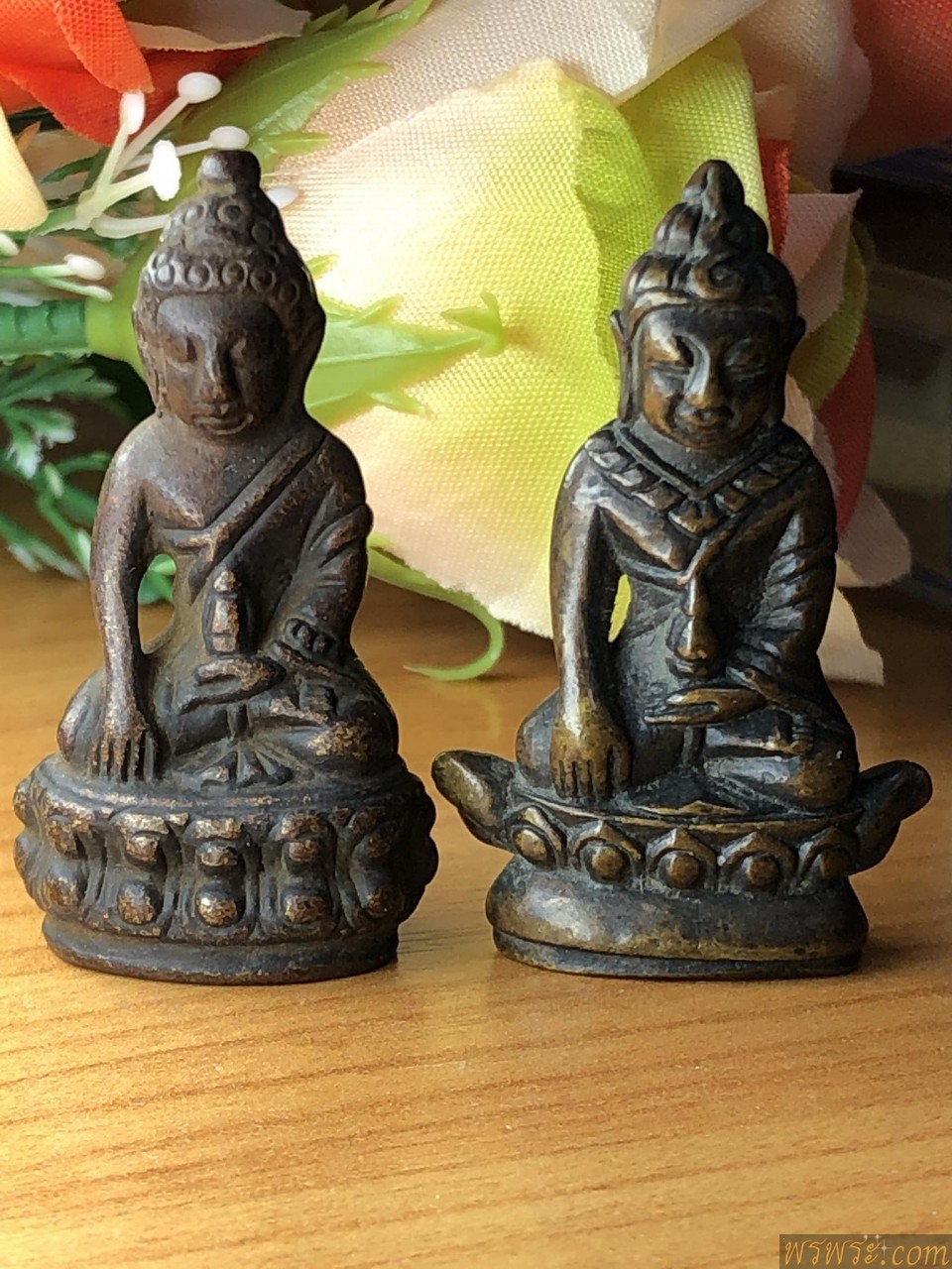 ปิด/พระกริ่ง เนื้อสัมฤทธิ์ กริ่งดัง /2องค์//ปิดองค์ที่1