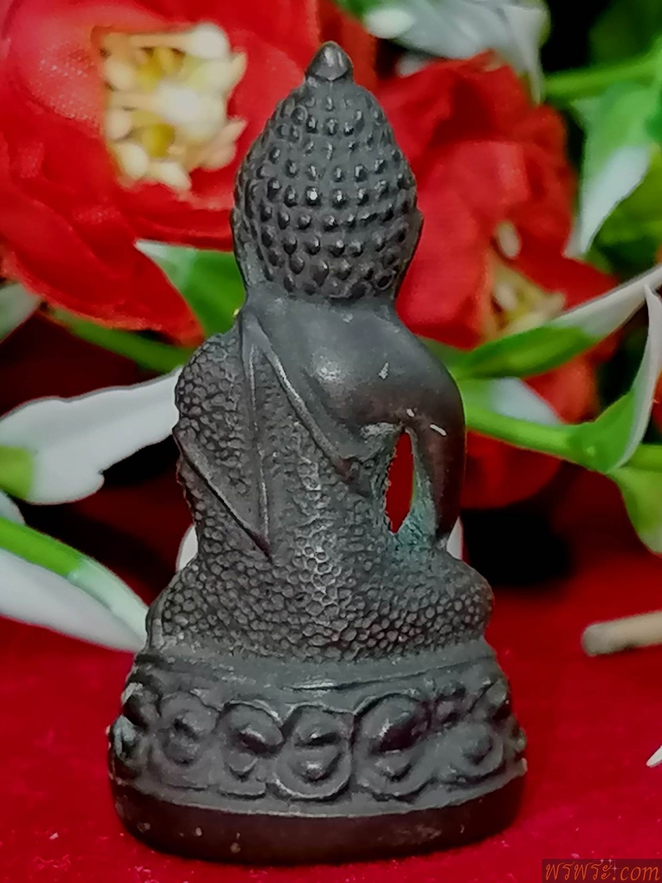 Phra Kring Pawaret พระกริ่งปวเรศ บัวรอบ จีรรลาย อุณาโลม หมุดทอง สังวาลย์ทอง บัว หมุดทอง จารย์ใต้ฐาน เนื้อสัมฤทธิ์ กริ่งดัง 药师佛 Pawaret Buarob Yàoshī fó Pawaret Buarob 药师佛 Yàoshī fóพระกริ่งปวเรศ บัวรอบ จีรรลาย อุณาโลม หมุดทอง สังวาลย์ทอง บัว หมุดทอง จารย์ใต้ฐาน เนื้อสัมฤทธิ์ กริ่งดัง