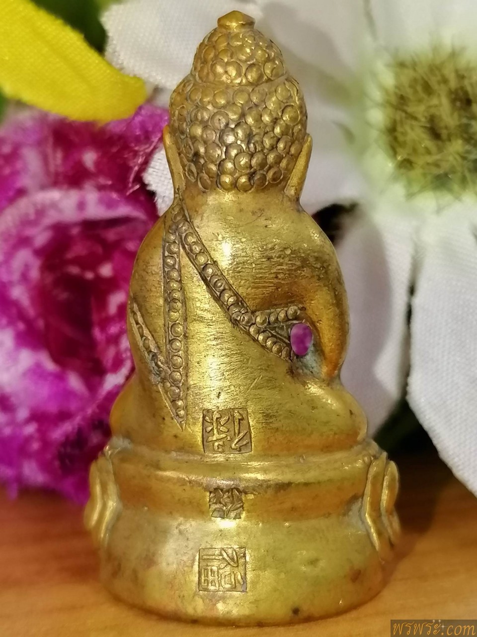 ส่ง จ พิษณุโลก//พระกริ่ง โค๊ตจีน3คำมงคล เนื้อสำริด ทองผสม กริ่งดัง พระพักต์ สมบูรณ์ รูปทรงคมชัด