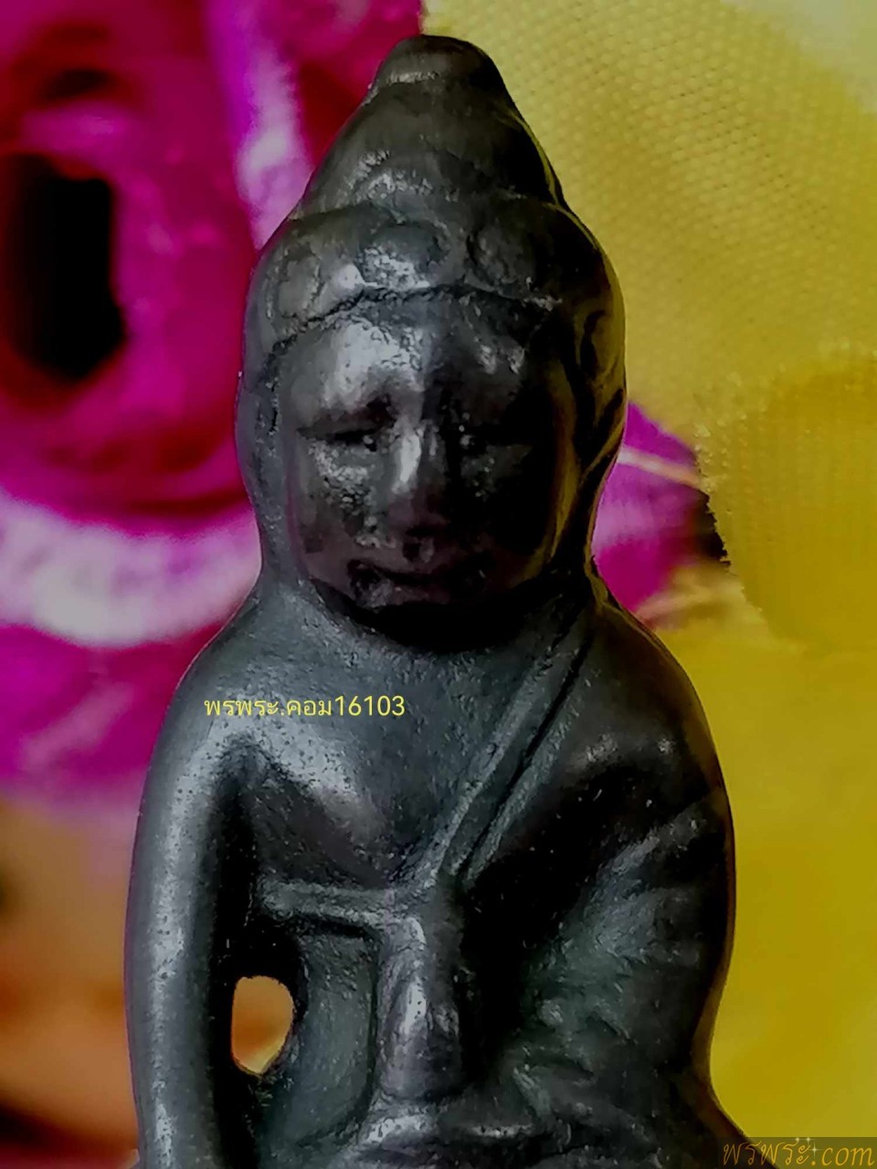 Phra Kring，青铜材质，B.E. 1851 年 Phra Kring, qīngtóng cáizhì,B.E. 1851 Niánพระกริ่ง เนื้อสำริดนวะ พ.ศ.๒๓๙๔Phra Kring, bronze material, B.E. 2394 B.E.