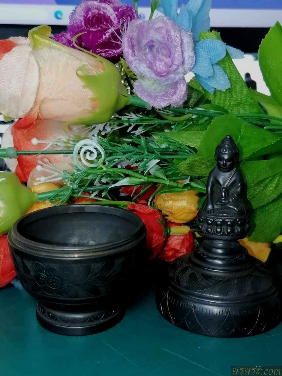 ส่ง จ.พิษณุโลก//พระกริ่งปวเรศ บนพระอบ เนื้อสัมริด