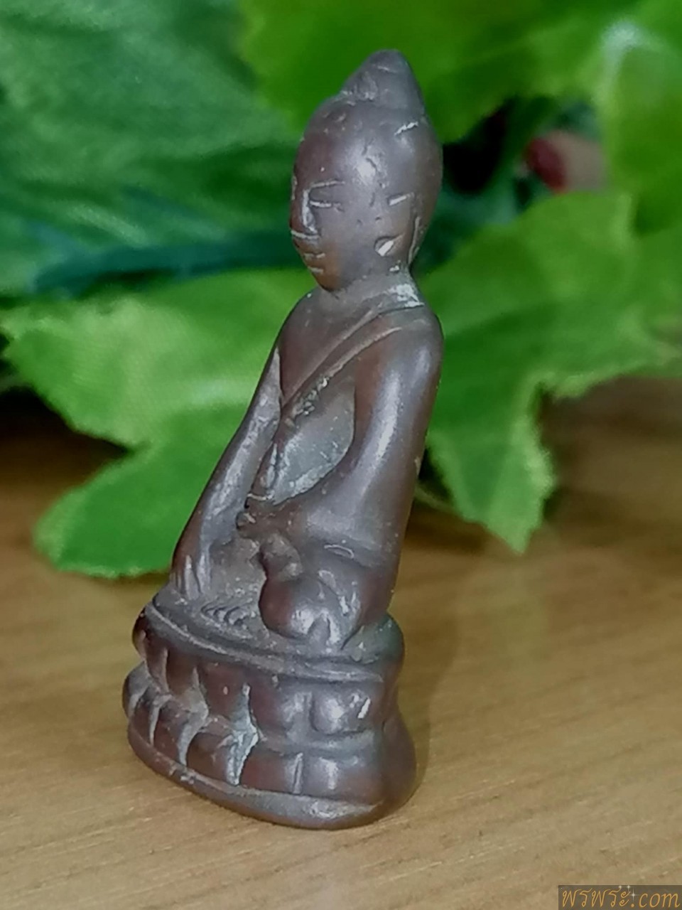 ส่ง จ.ลำปาง//พระกริ่งปวเรศ เนื้อสำริด กริ่งดัง รอยจารย์ใต้ฐาน