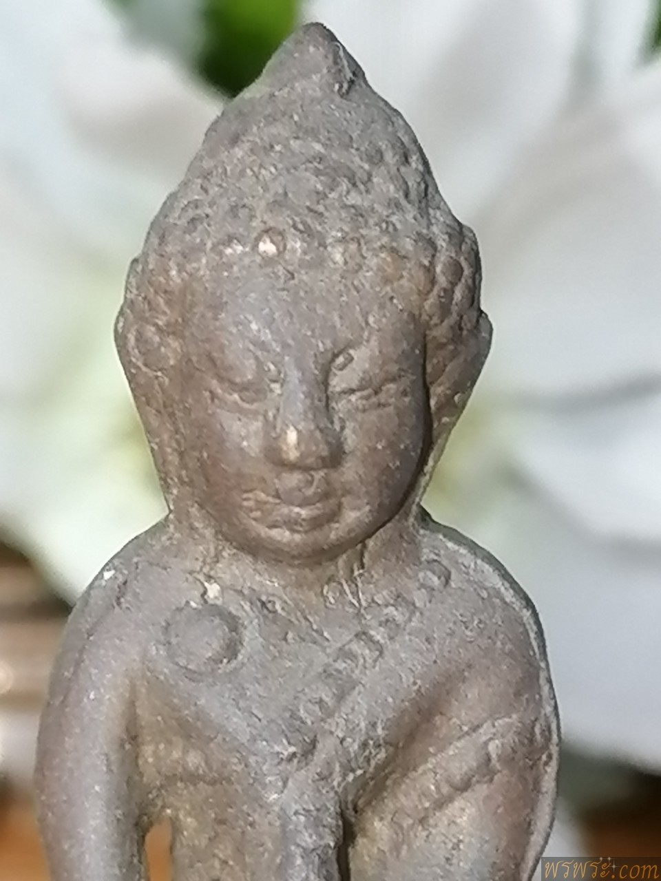 พระ​กริ่ง​ เนื้อ​สัมฤทธิ์​ กริ่ง​ดัง​
