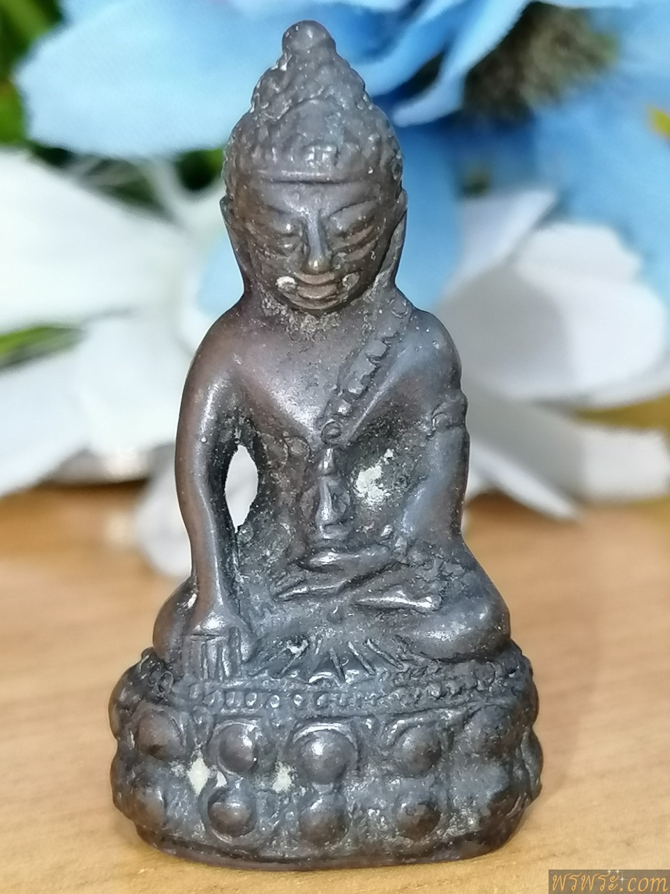 พระ​กริ่ง​  เนื้อ​สัมฤทธิ์​ กริ่ง​ดัง​ ก่อน​ปี​2500​