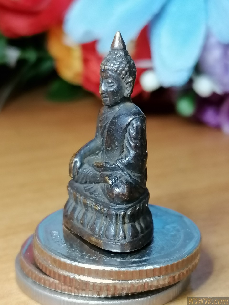 พระ​ชัยวัฒน์​ บัว​รอบ​ เนื้อ​สัมฤทธิ์​