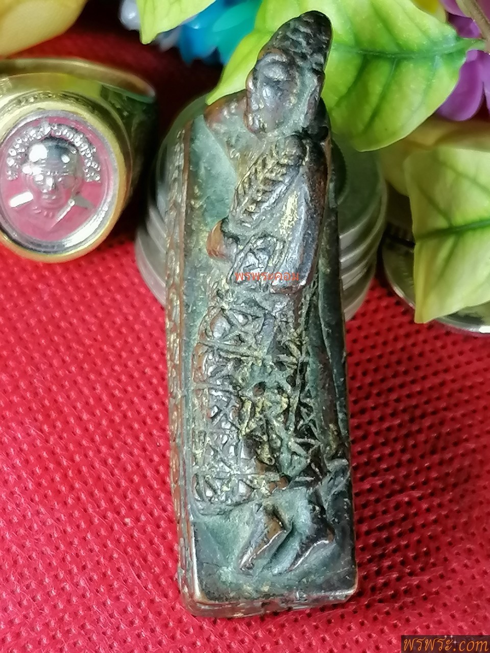 เฑาะทลีทีอ๋อง​ ปางนอน(พระไสยาสน์)​เนื้อสัมฤทธิ์​(สีมันเทศ))ขนาด5.5X1.6ซม.สูง2.6ซม.//​พบ1องค์​ ณ.วันที่29ต.ค2565