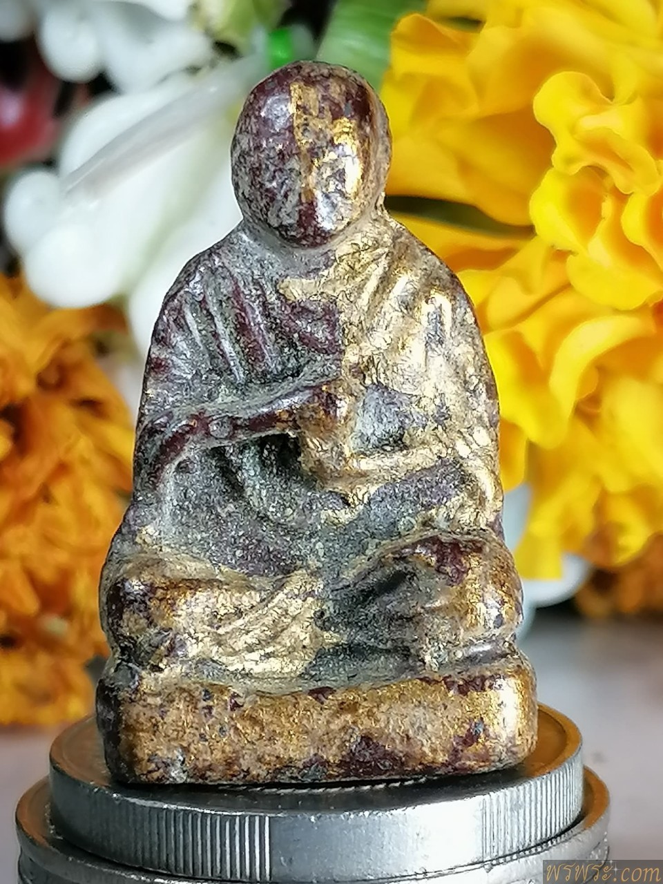 สมเด็จ พุฒาจารย์ โต พรหมรังสี เนื้อผงใบลาน อุดกริ่ง ปิดทองร่องชาติ เขย่าดัง 2ซมx3ซม