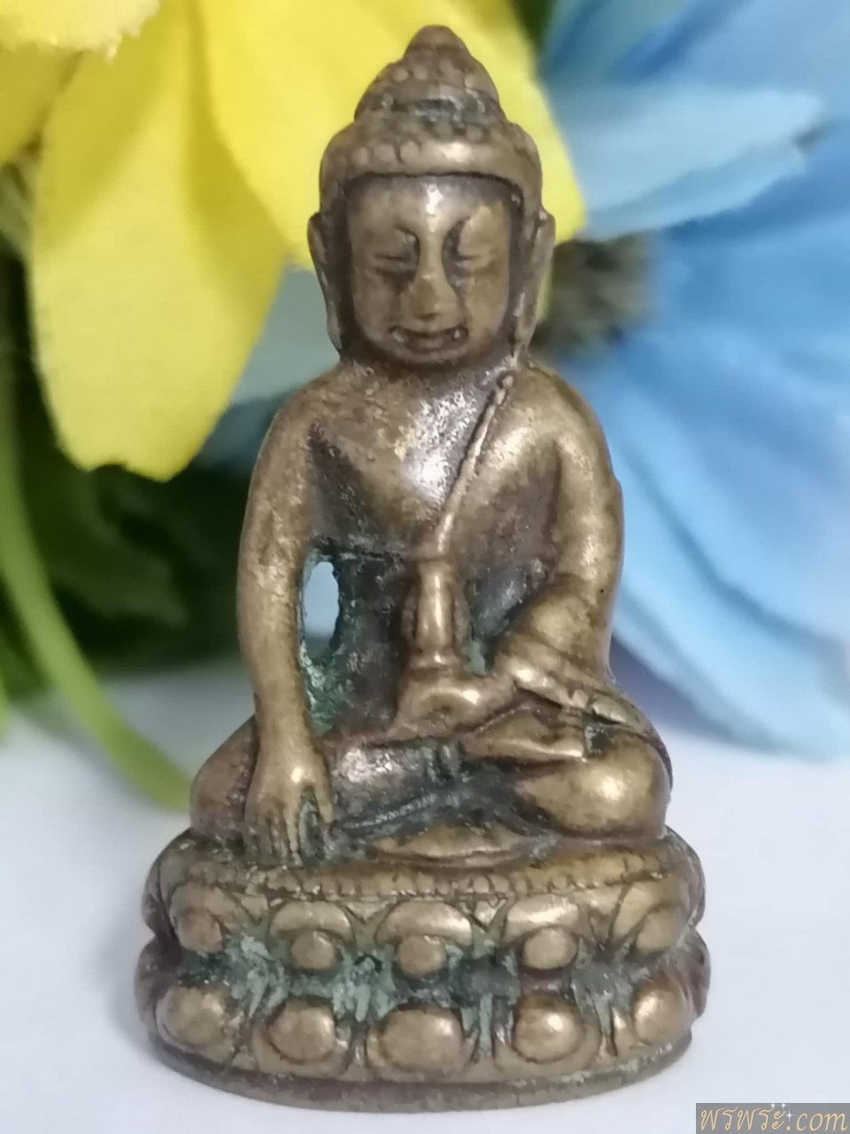 พระกริ่ง ทรงจีน เนื้อสำริด กริ่งดัง