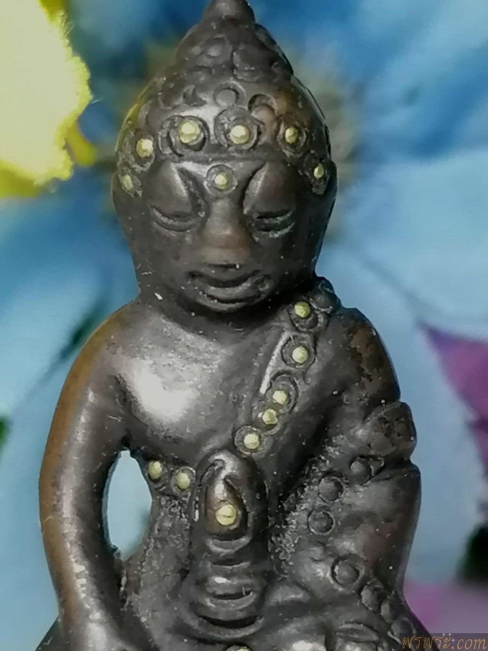 พระกริ่งปวเรศ หมุดทองคำ เนื้อสำริด กริ่งดัง//พิมพ์หายาก