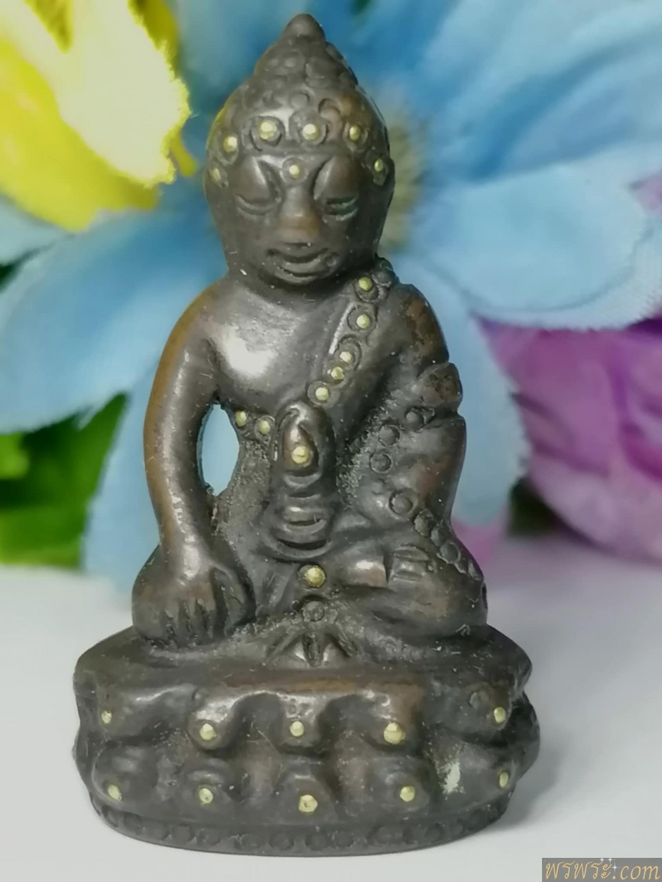 พระกริ่งปวเรศ หมุดทองคำ เนื้อสำริด กริ่งดัง//พิมพ์หายาก