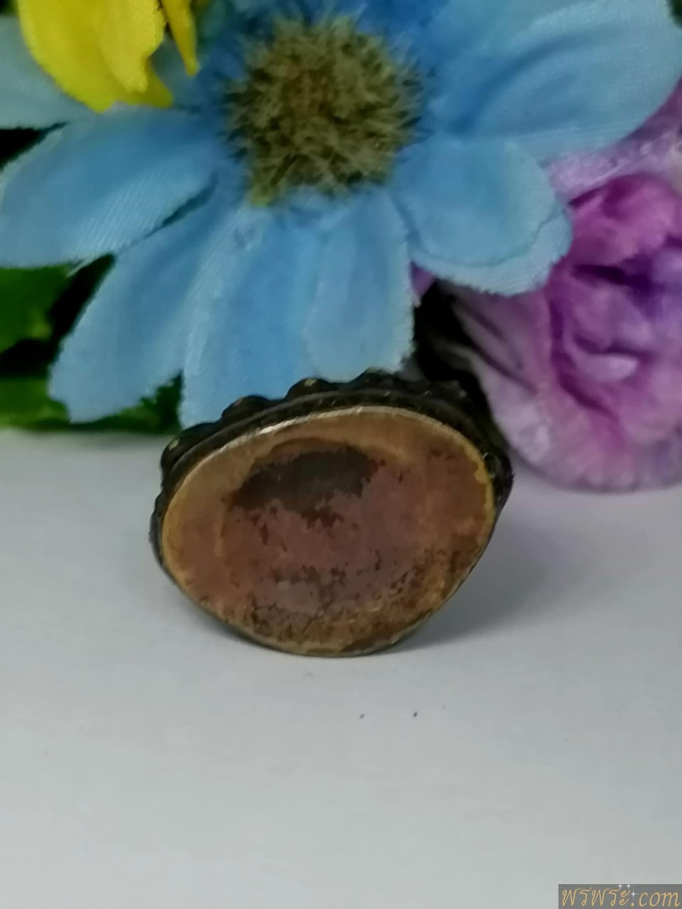 พระกริ่งปวเรศ หมุดทองคำ เนื้อสำริด กริ่งดัง//พิมพ์หายาก